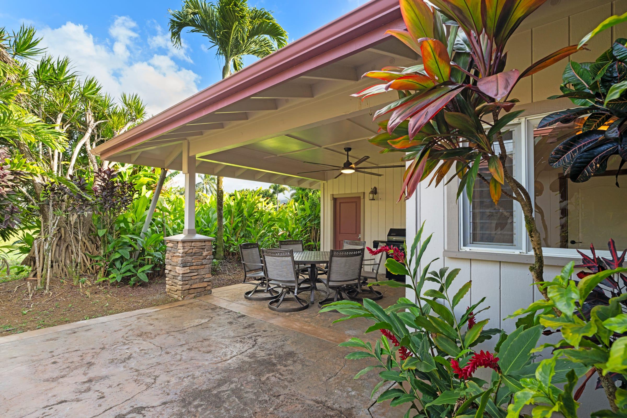 Covered lanai with patio dining at Emmalani Hale, Princeville Kauai vacation rental