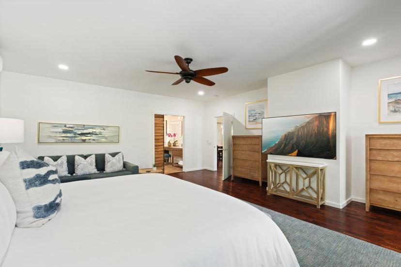 Master bedroom to bathroom Emmalani Pool House Kauai