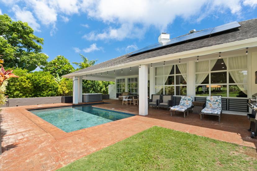 Emmalani Pool House outdoor dining Princeville Kauai