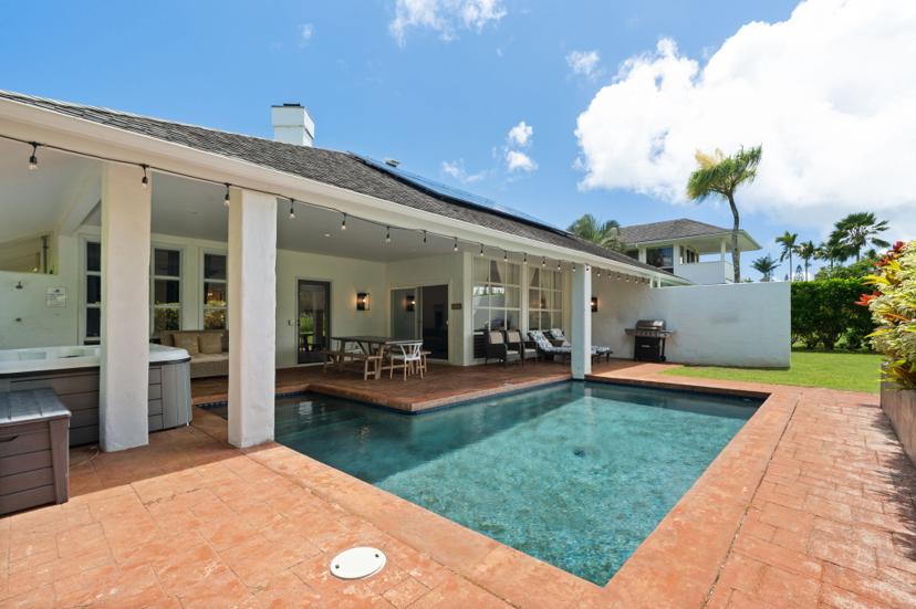 Emmalani Pool House outdoor living Kauai