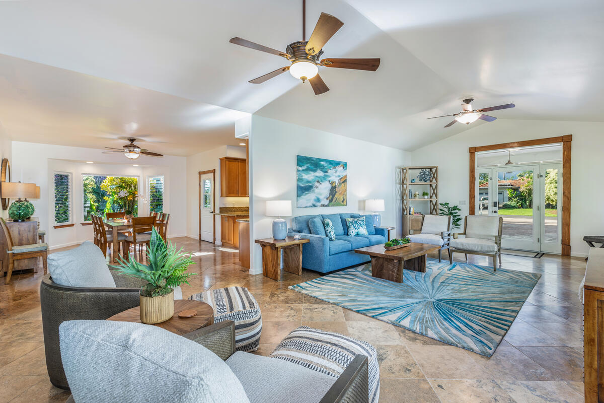 Emmalani Hale living room